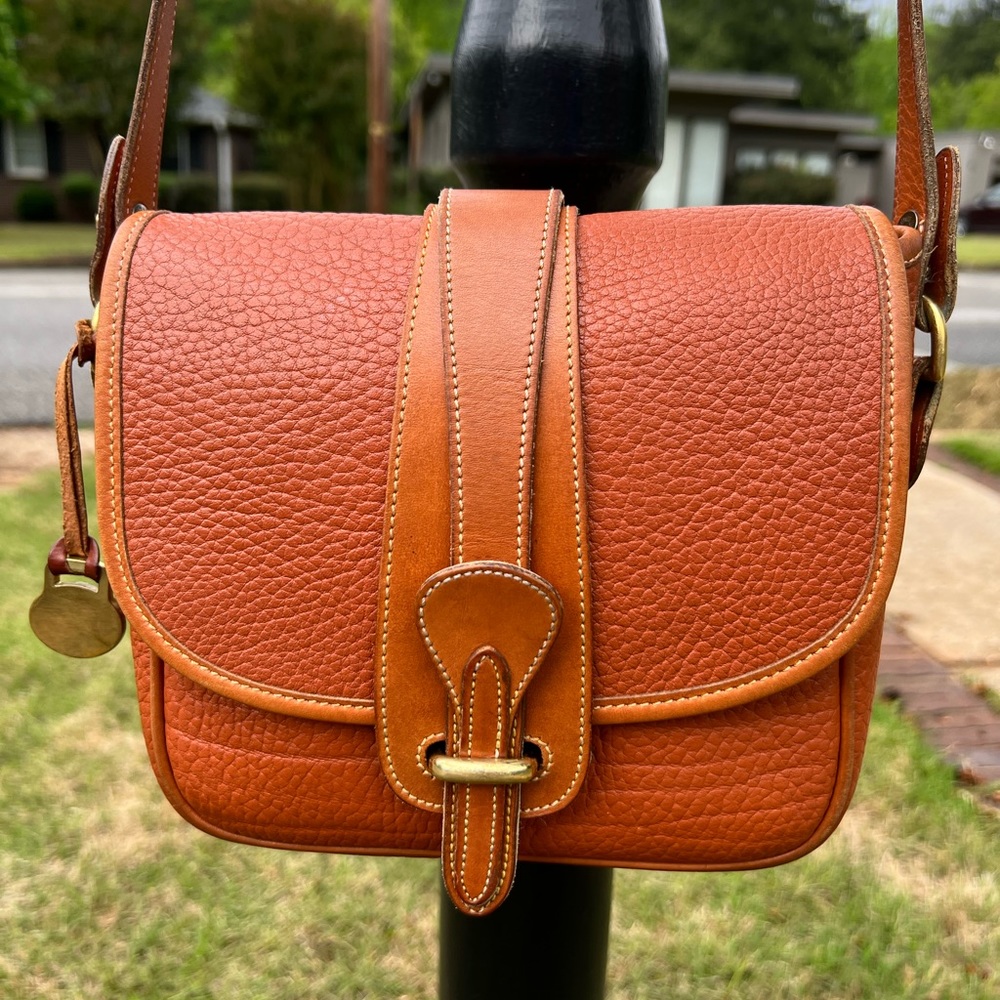 Vintage Dooney Bourke Equestrian Binocular Bag 90’s British tan crossbody purse